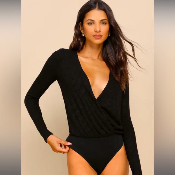 Lulus Adorable Look long sleeve ribbed bodysuit- sz sm - Picture 1 of 7